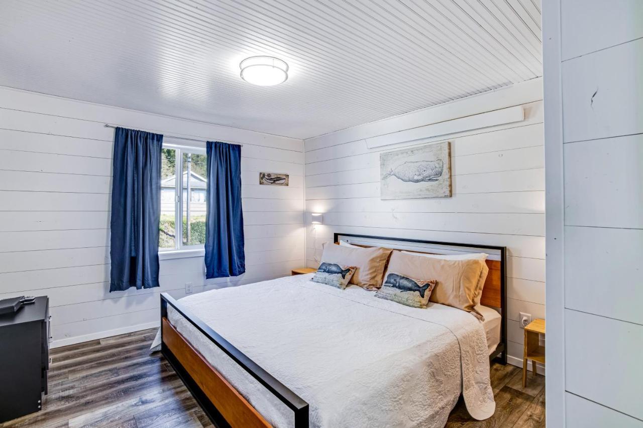 Fisherman'S Dream Boat House Garibaldi Εξωτερικό φωτογραφία