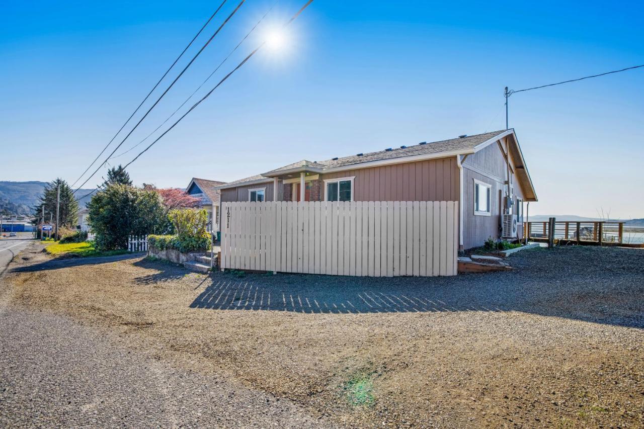 Fisherman'S Dream Boat House Garibaldi Εξωτερικό φωτογραφία